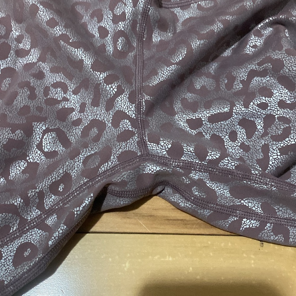 Zyia Leopard Print Leggings - Picture 7 of 8